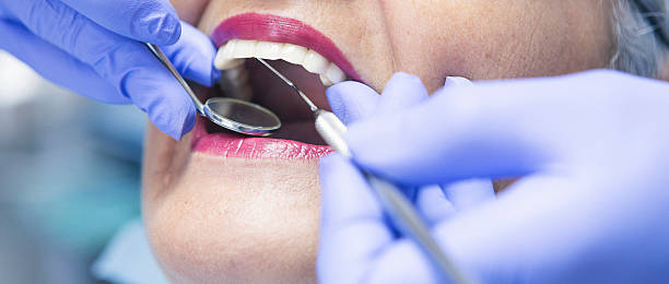 Best Holiday Emergency Dentist in Oakwood Hls, IL